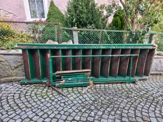 Przewóz starych schodów drewnianych