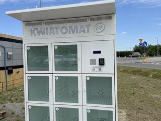 Transport kwiatomatów szafkowych
