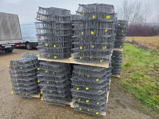 11 palet waga 3300kg- art budowlane