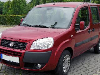 Transport samochodu