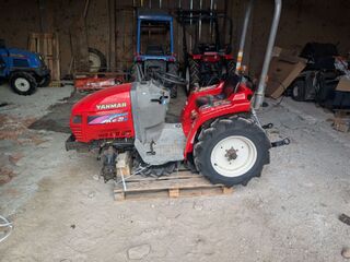 Minitraktor Yanmar