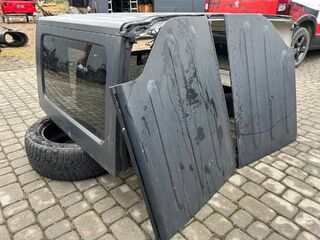 Transport Dachu twardego do Jeep Wrangler