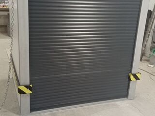 Skrzynia metalowa - chętnie winda