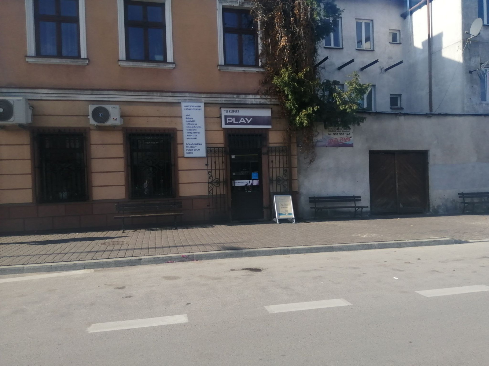 Kurier Chmielnik Rynek 26 Furgonetka Punkt Tanie Paczki Kurier Chmielnik Rynek 26 Furgonetka Punkt Tanie Paczki