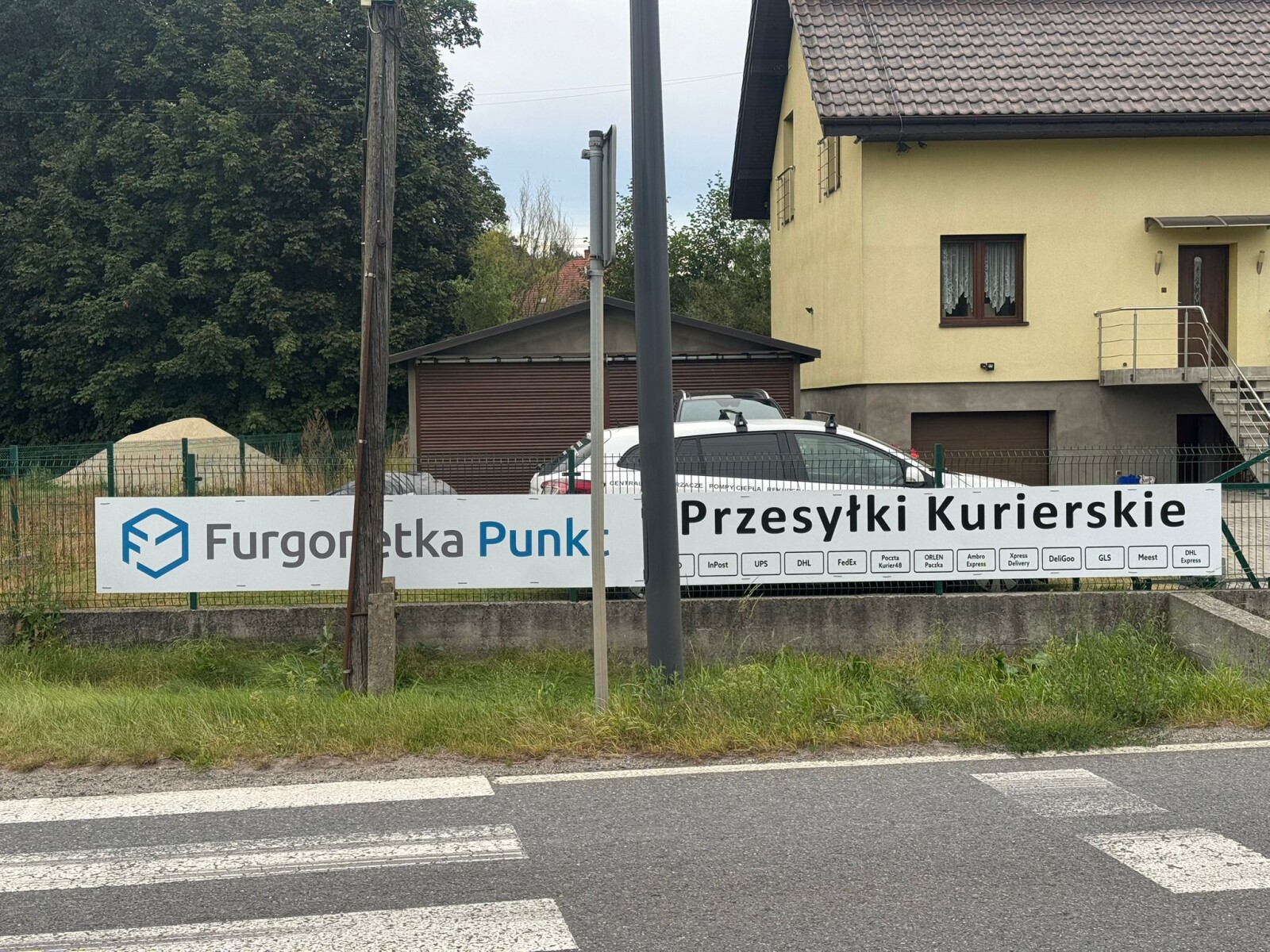 Zdjęcie przedstawiające Furgonetka Punkt Rudy Rogera 68a