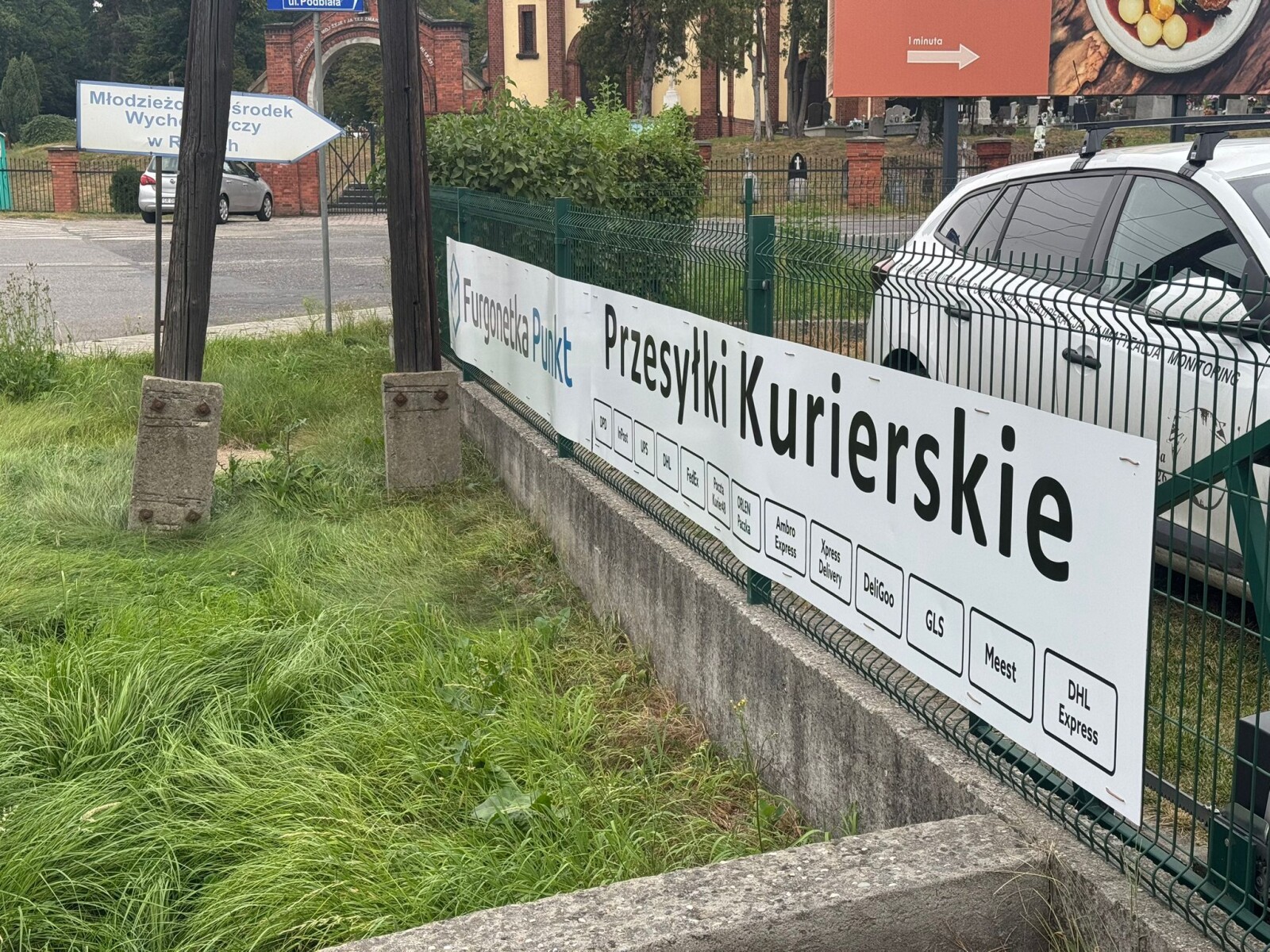 Punkt kurierski Rudy Rogera 68a Furgonetka Punkt