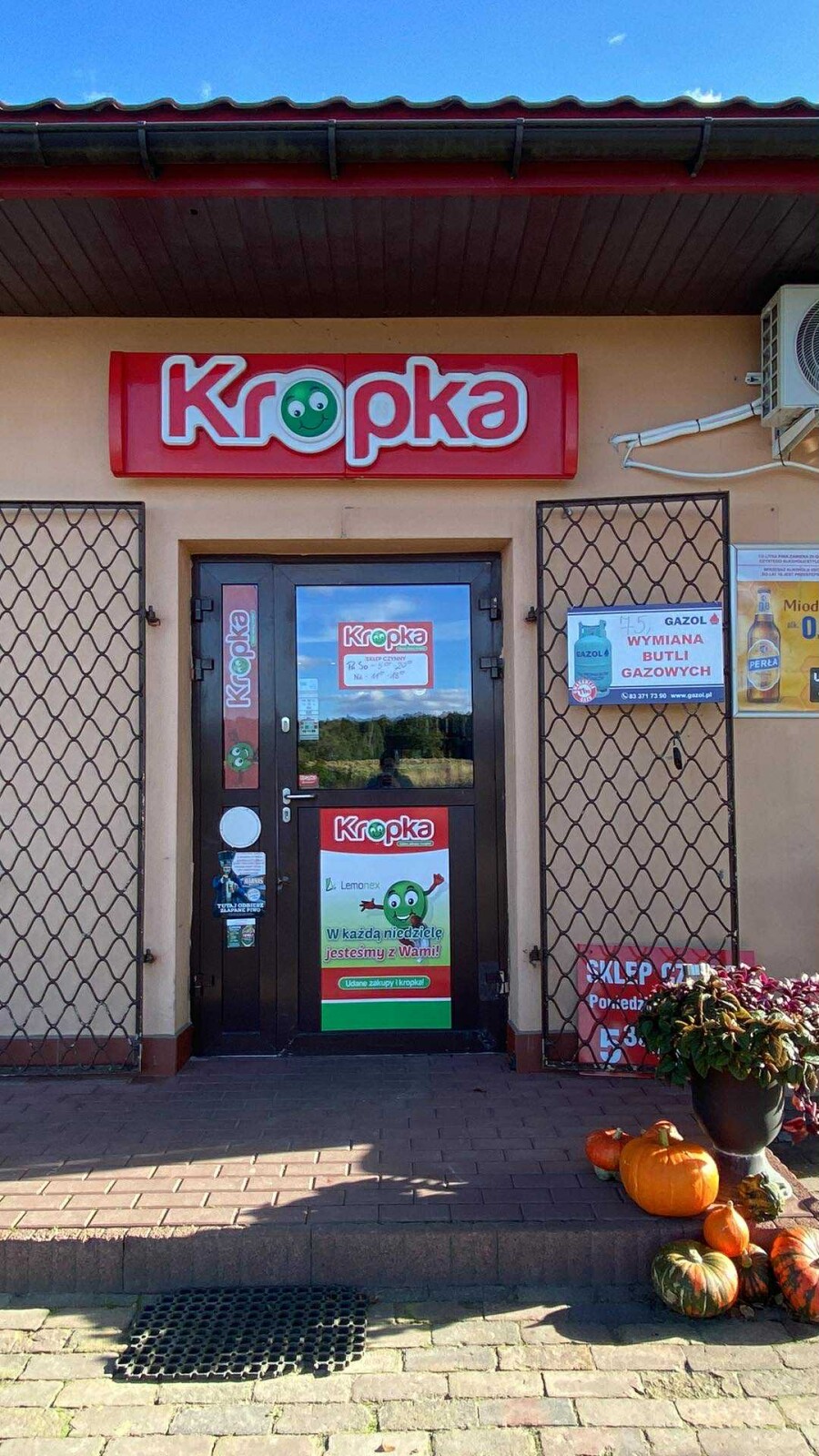 Zdjęcie przedstawiające Furgonetka Punkt Kurów ŁAKOĆ 37 A
