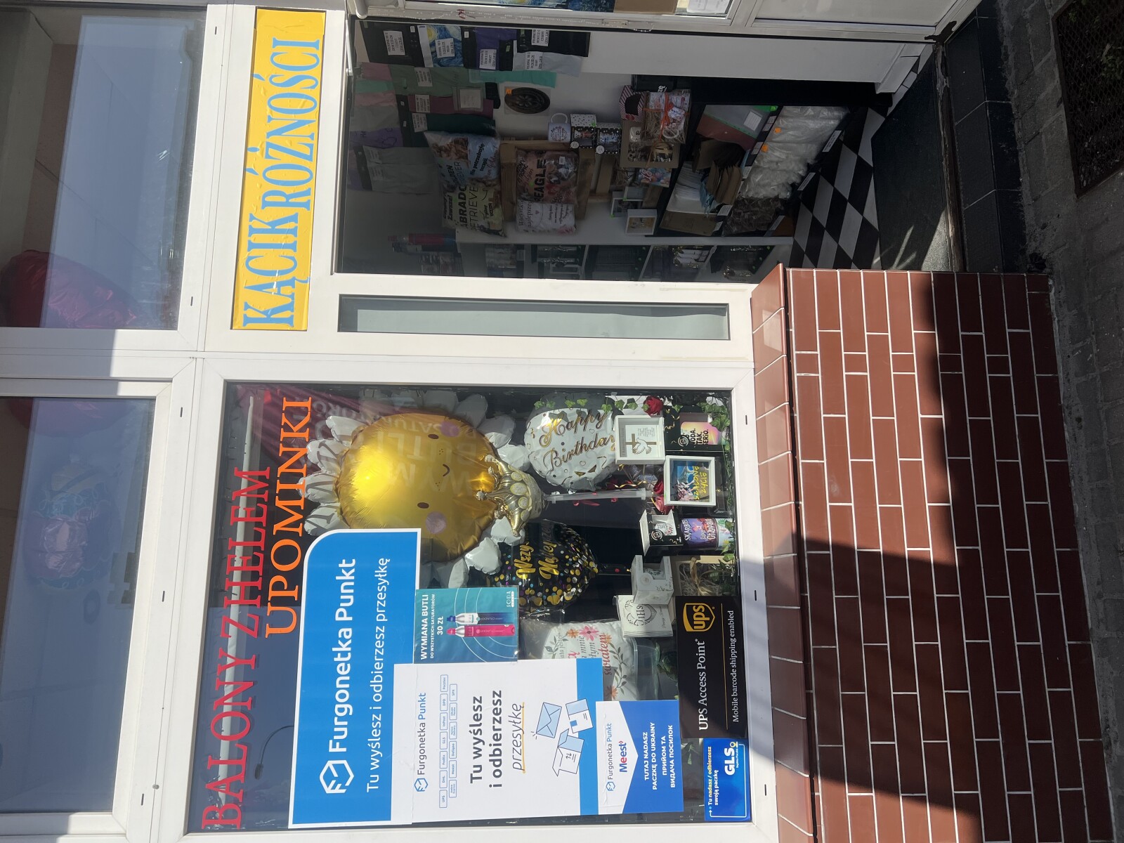 Punkt kurierski Poznań Os.Jagiellońskie 121 B Furgonetka Punkt