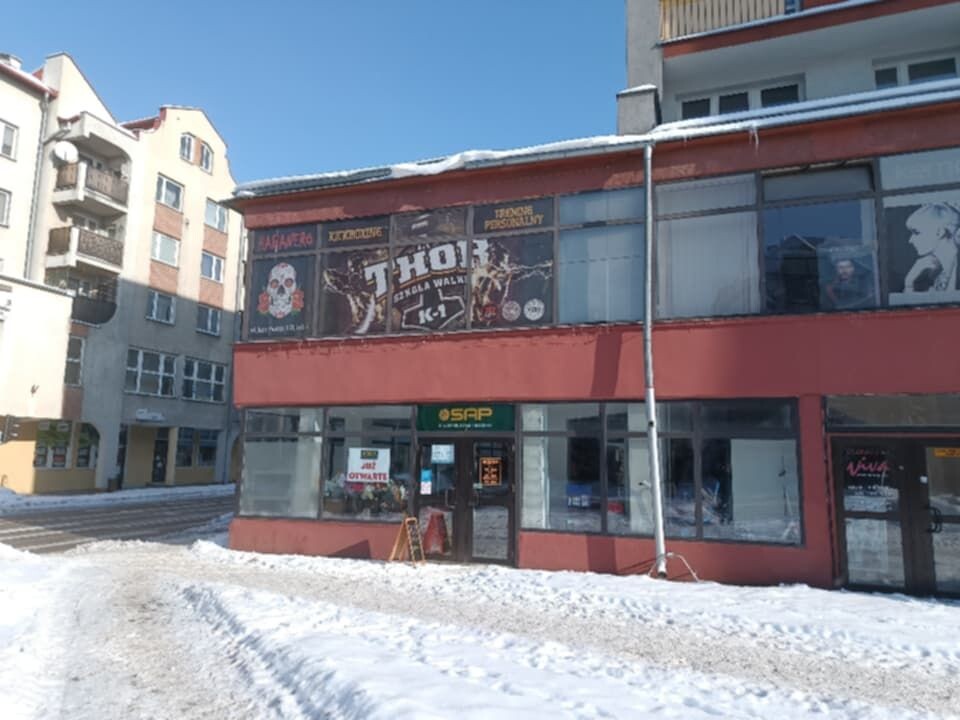 Punkt kurierski Ełk Adama Mickiewicza 2 /U-1 Furgonetka Punkt