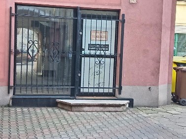 Punkt kurierski Częstochowa Daszynskiego 5 Furgonetka Punkt