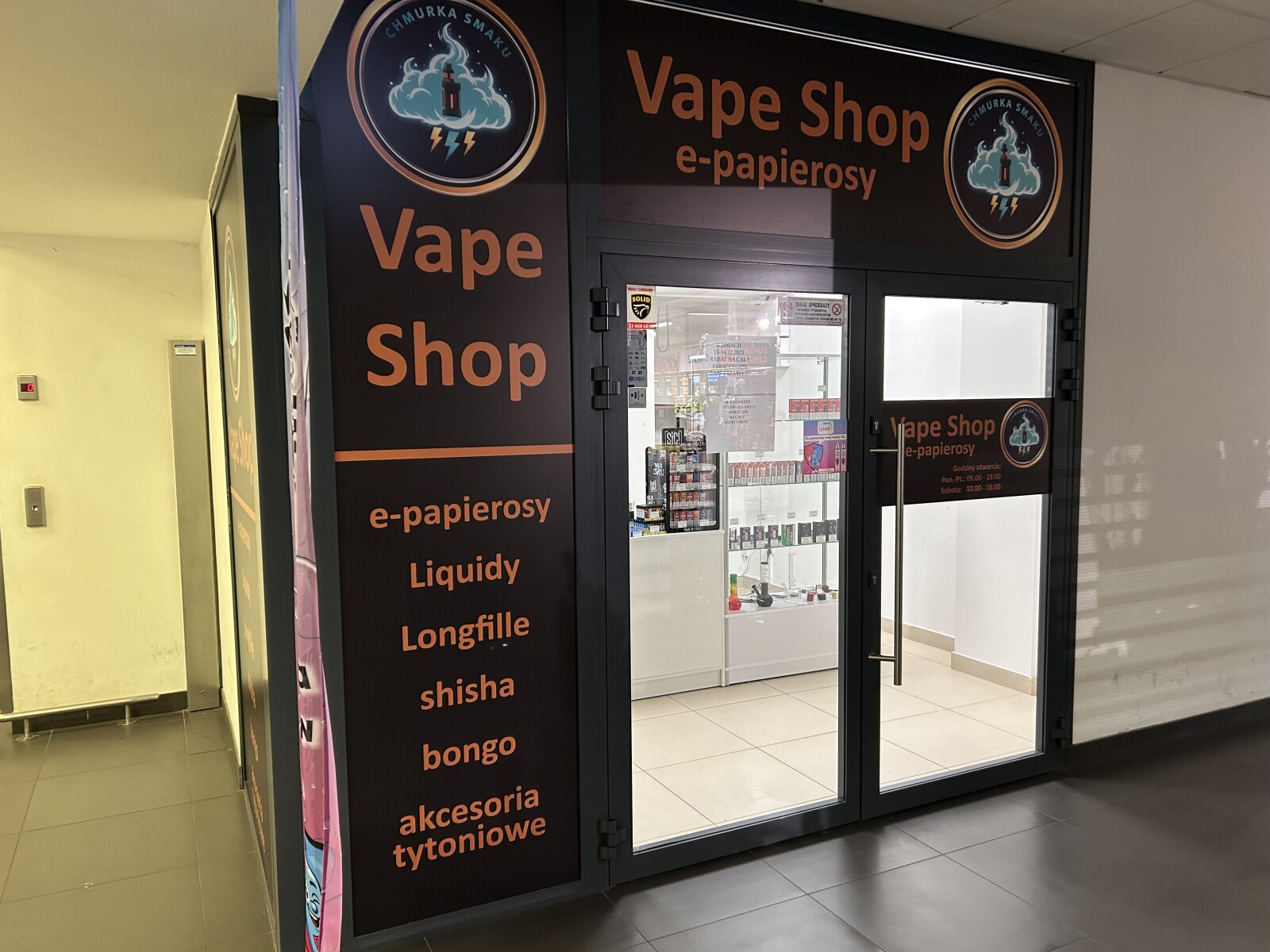 Zdjęcie przedstawiające Furgonetka Punkt Pruszków Sprawiedliwości 4/U1