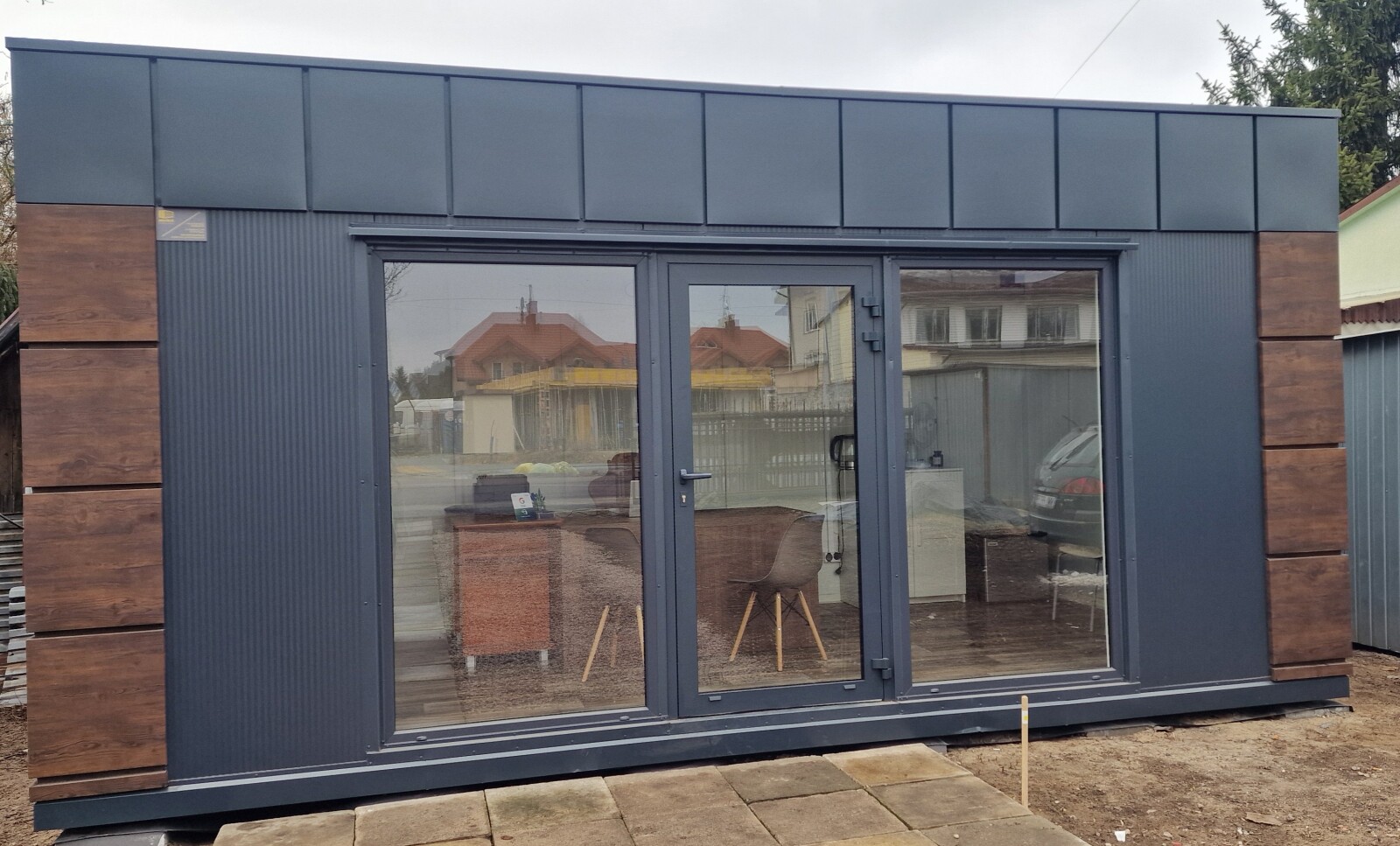 Zdjęcie przedstawiające Furgonetka Punkt Kobyłka Nadarzyńska 22A