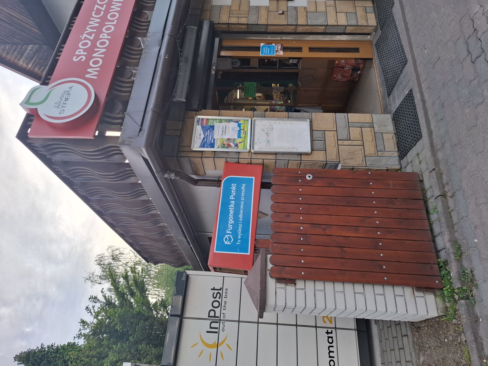 Zdjęcie przedstawiające Furgonetka Punkt Dobczyce Nowa wieś 92