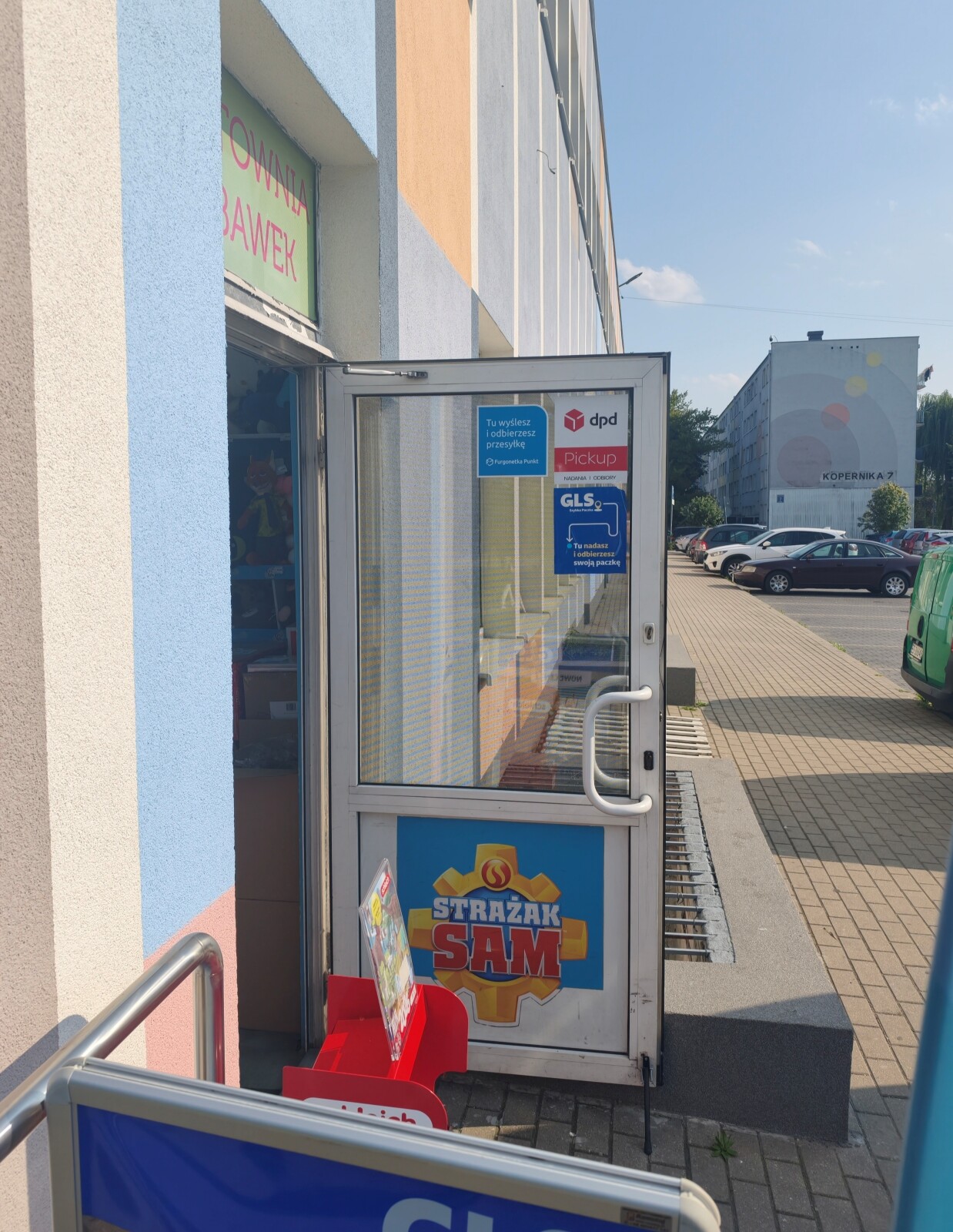 Punkt kurierski SKIERNIEWICE KOPERNIKA 5 Furgonetka Punkt