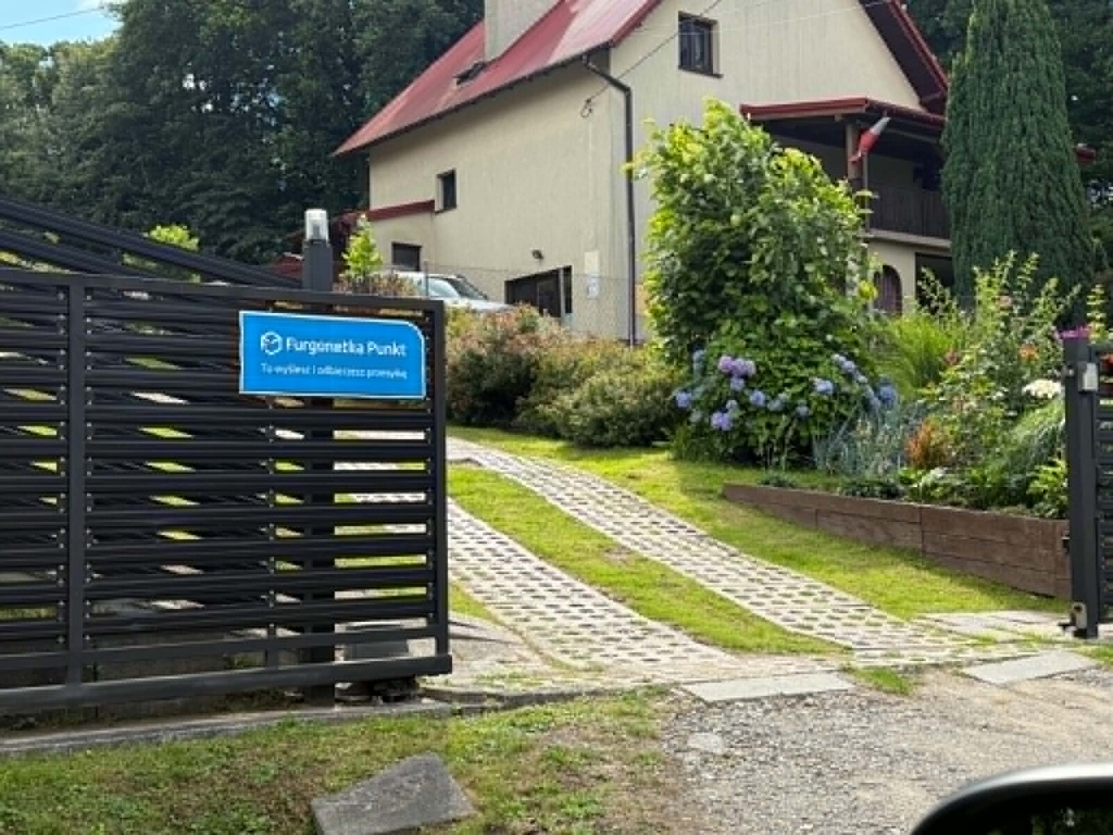 Punkt kurierski Dobczyce Stojowice 149 Furgonetka Punkt