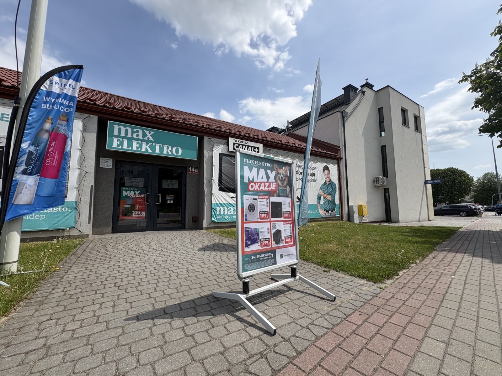 Zdjęcie przedstawiające Furgonetka Punkt Lubaczów Unii Lubelskiej 14A