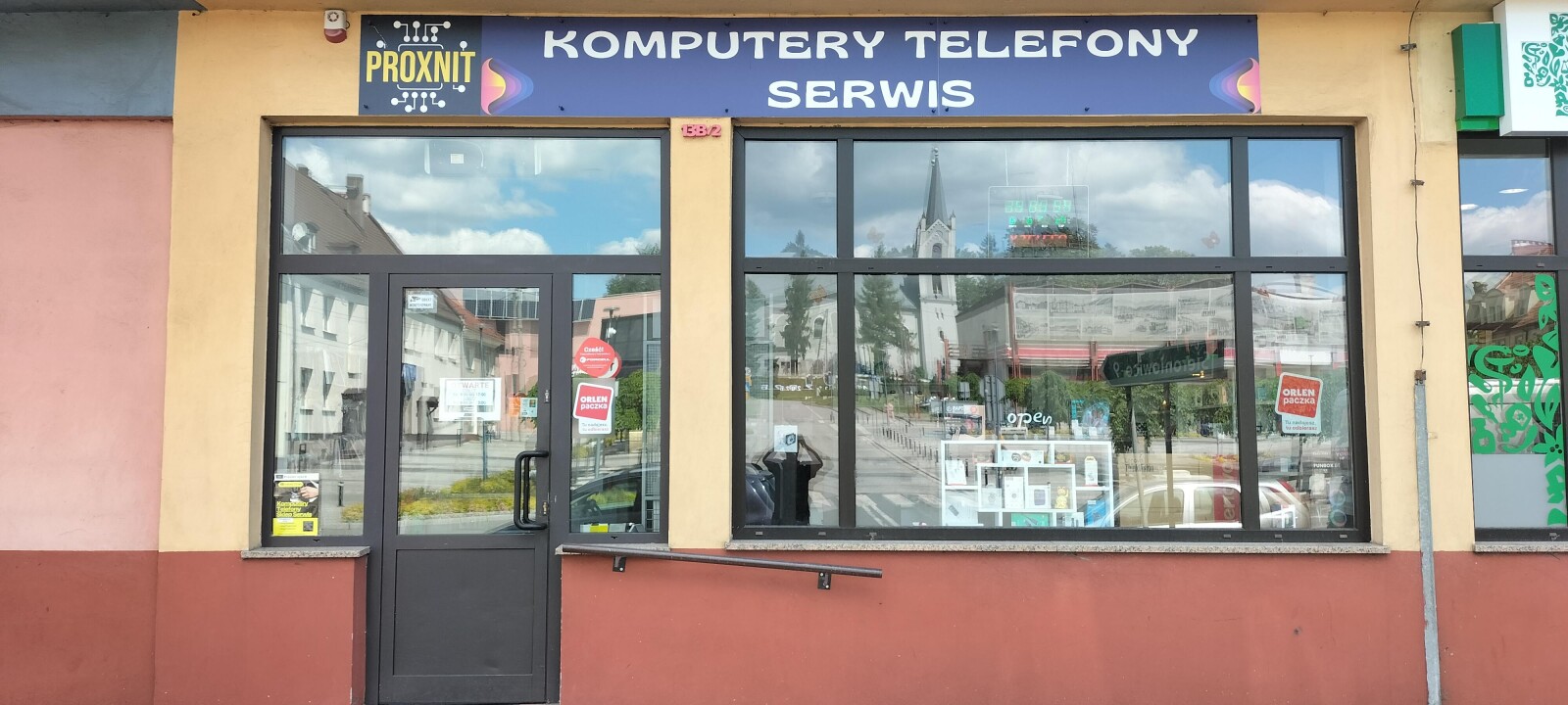 Zdjęcie przedstawiające Furgonetka Punkt Ujazd ul. Plac 1 Maja 13b