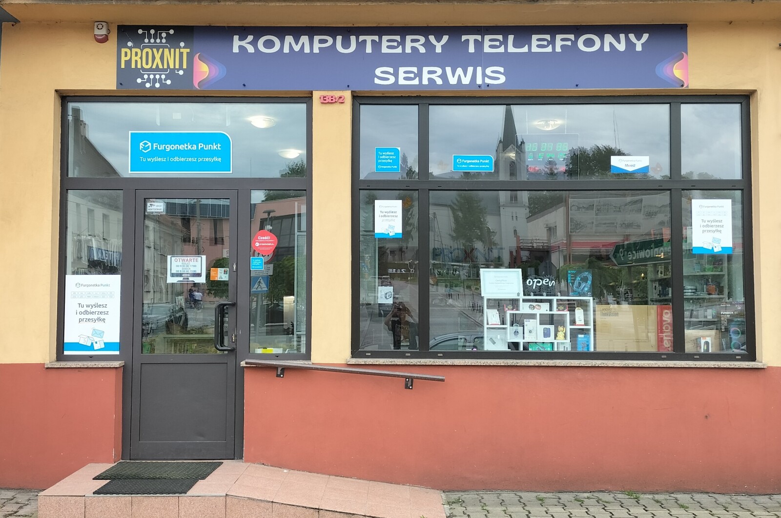 Zdjęcie przedstawiające Furgonetka Punkt Ujazd ul. Plac 1 Maja 13b