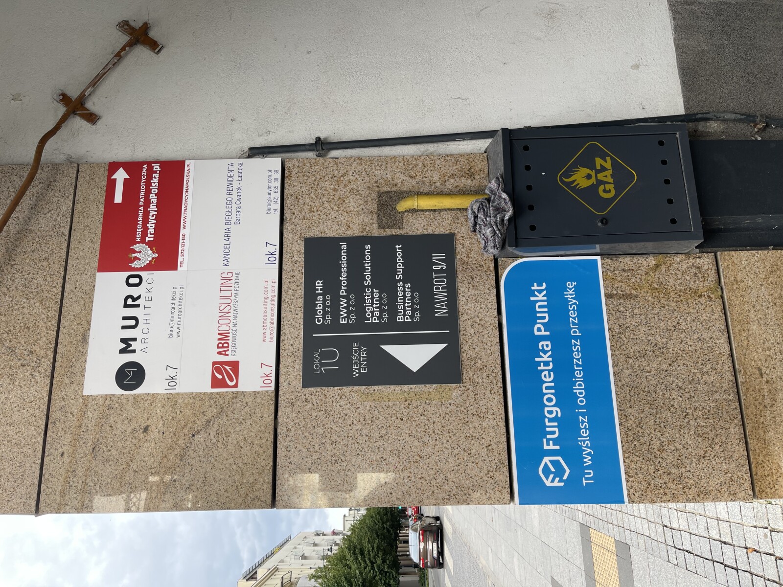 Zdjęcie przedstawiające Furgonetka Punkt Łódź ul. Nawrot 9/11