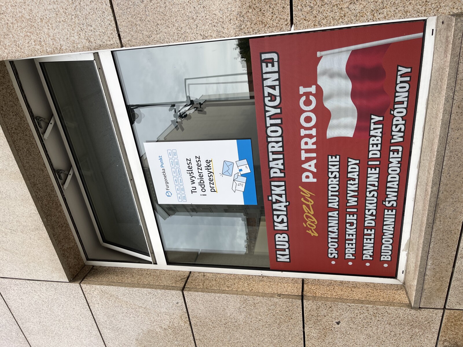 Punkt kurierski Łódź ul. Nawrot 9/11 Furgonetka Punkt